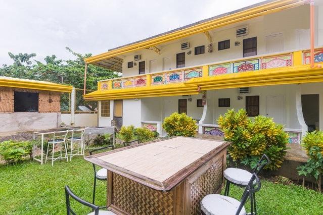 Bambooze Hauz Guest house Balabag (Boracay)