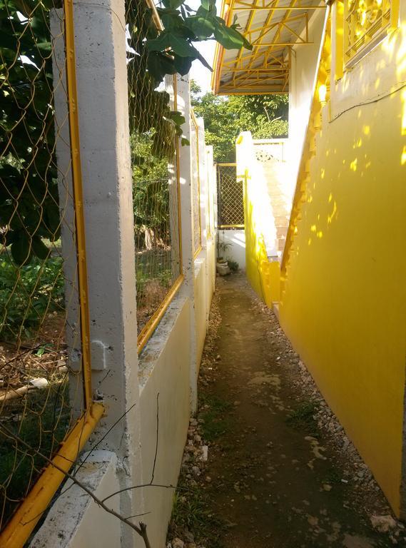 Guest house Bambooze Hauz Balabag (Boracay)