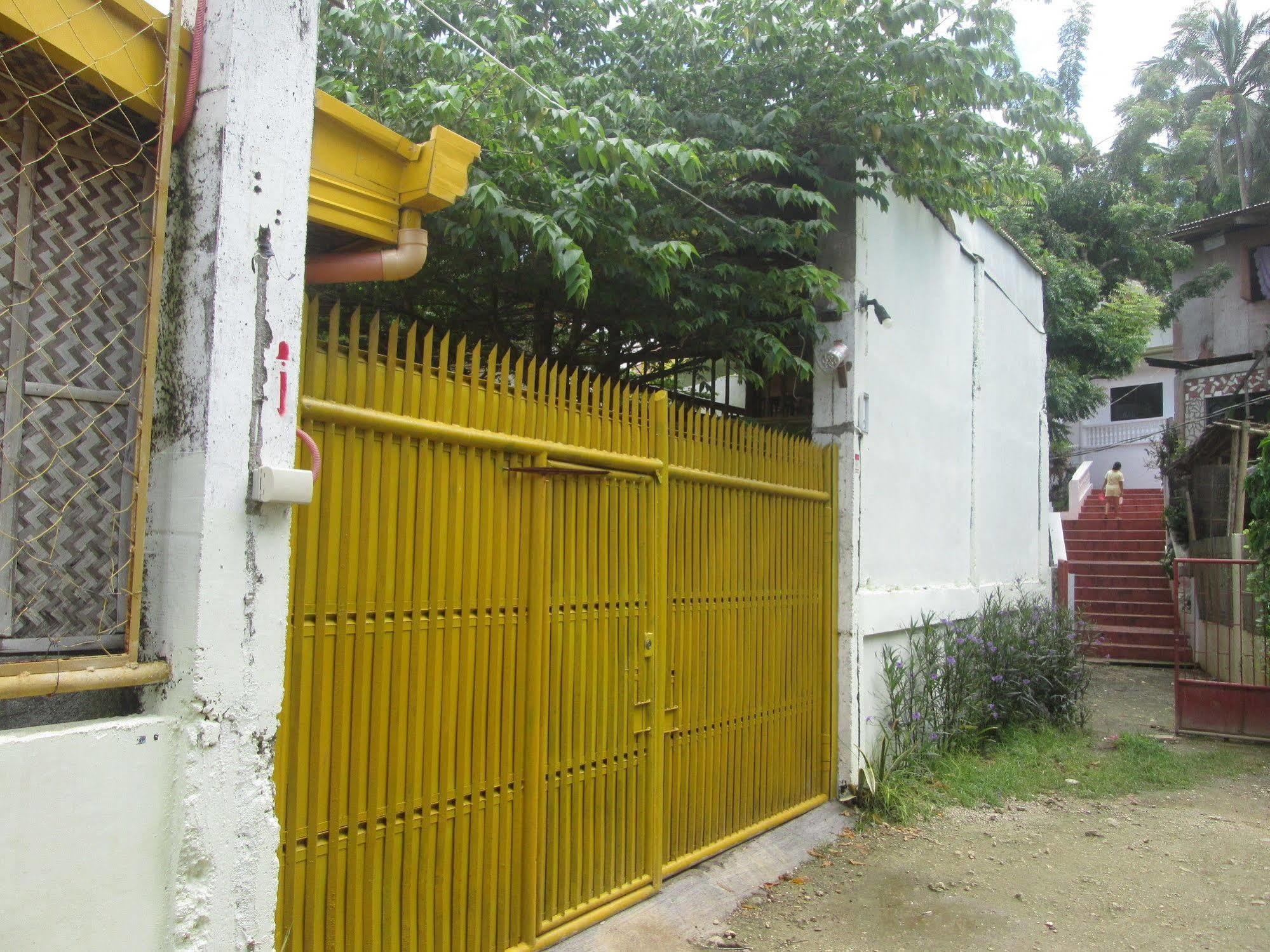 Guest house Bambooze Hauz