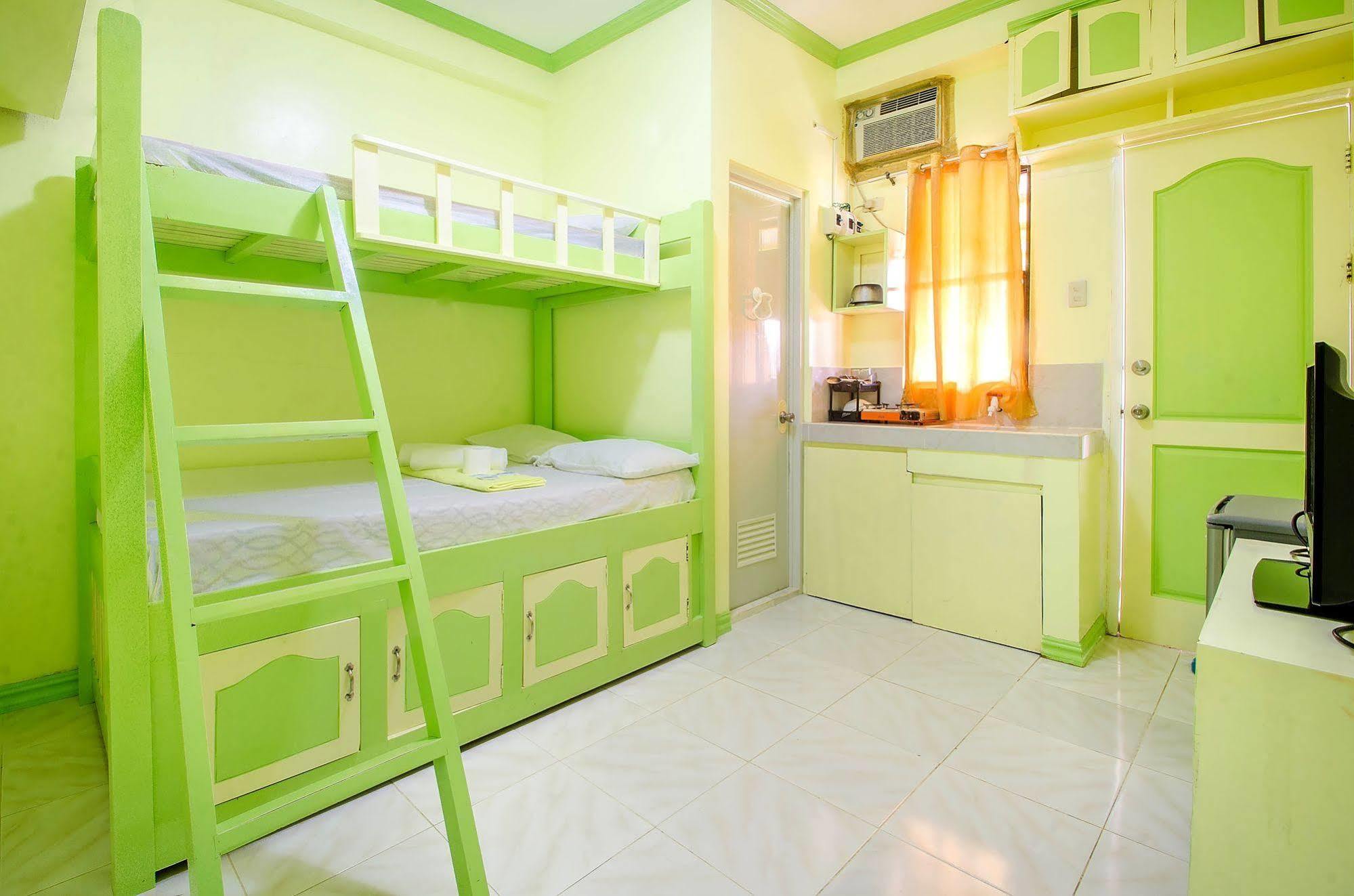 Guest house Bambooze Hauz